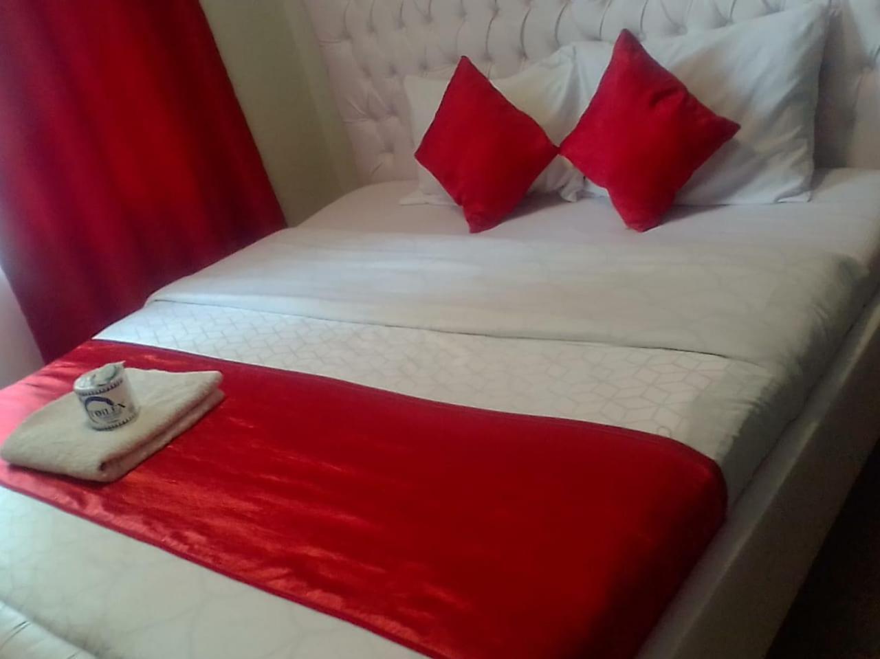 Royalty Cubes-Jkia Hotel Nairobi Ngoại thất bức ảnh